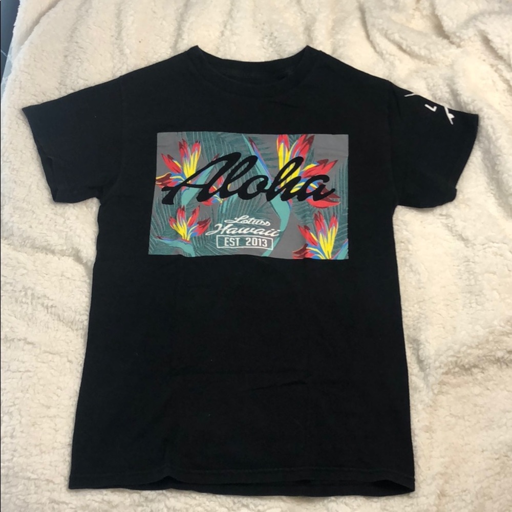 Aloha by Lotuss Hawaii Tee